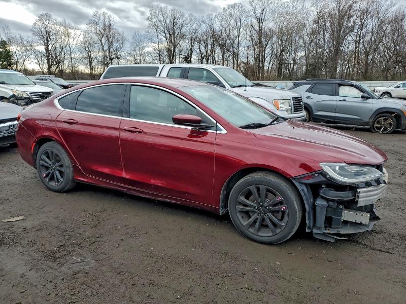 Фото 4 - CHRYSLER 200