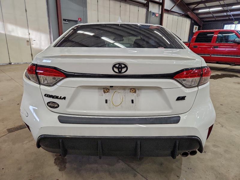 Фото 6 - TOYOTA COROLLA