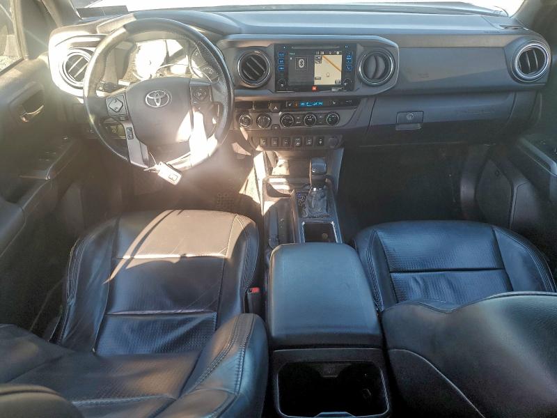 Фото 8 - TOYOTA TACOMA