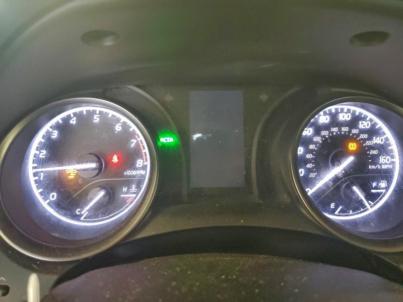 Фото 12 - TOYOTA CAMRY