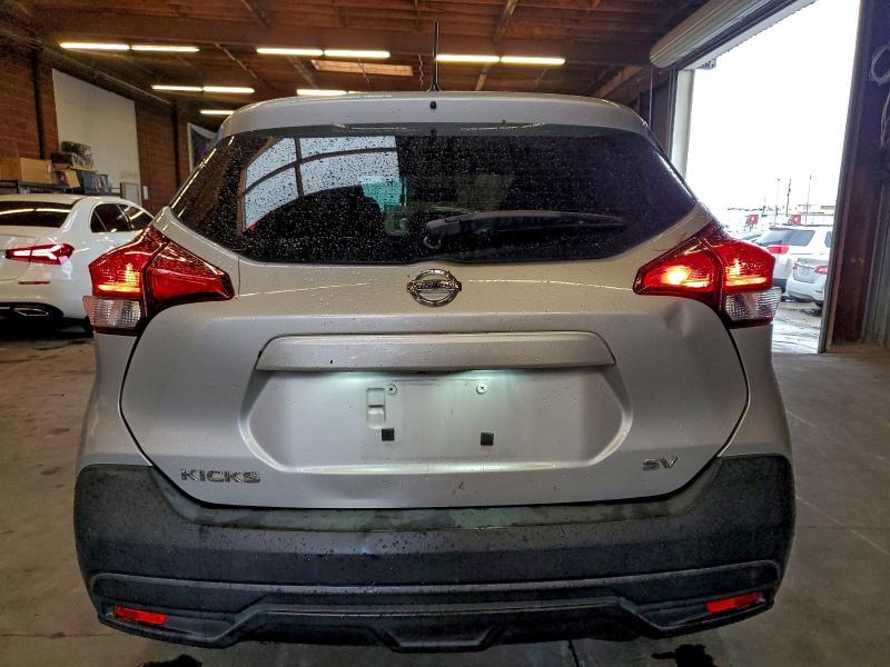 Фото 6 - NISSAN KICKS