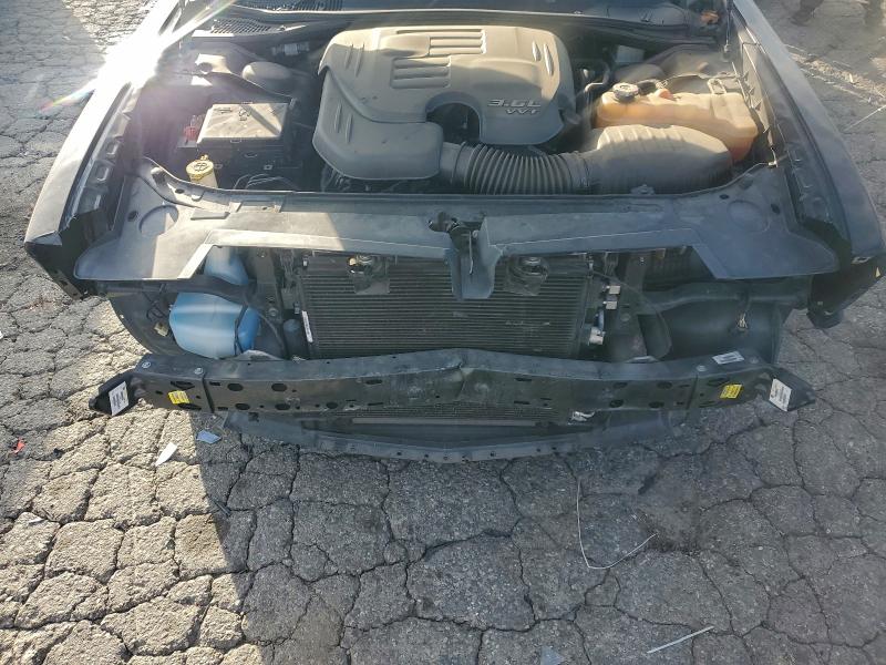 Фото 11 - DODGE CHALLENGER