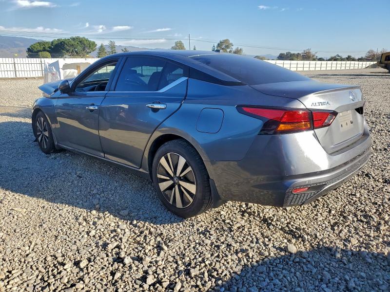 Фото 2 - NISSAN ALTIMA