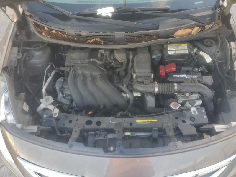 Фото 11 - NISSAN VERSA