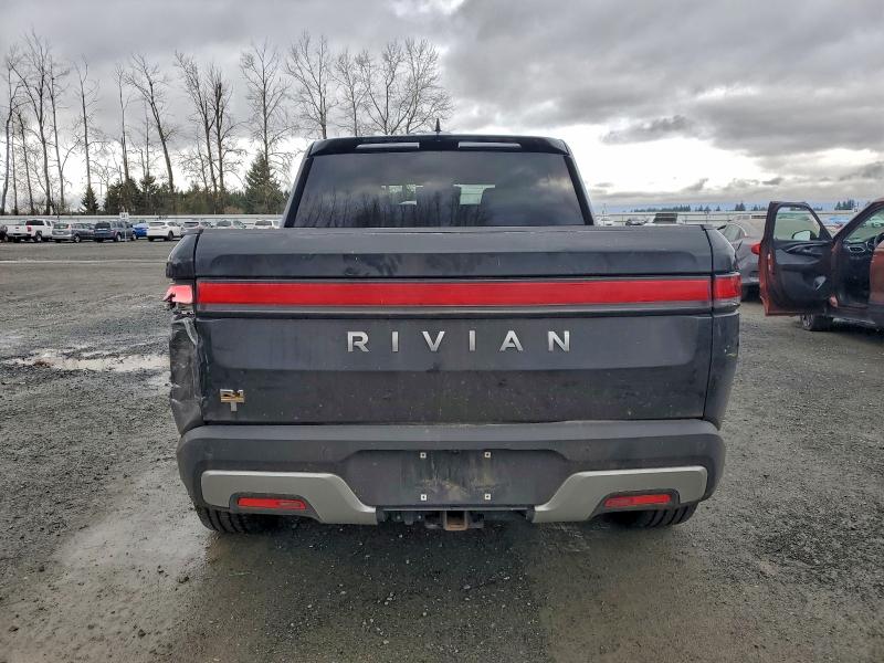 RIVIAN RIT 2022 VIN 7FCTGAAA7NN006923