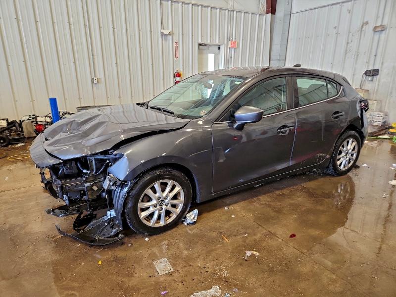 Фото 1 - MAZDA 3