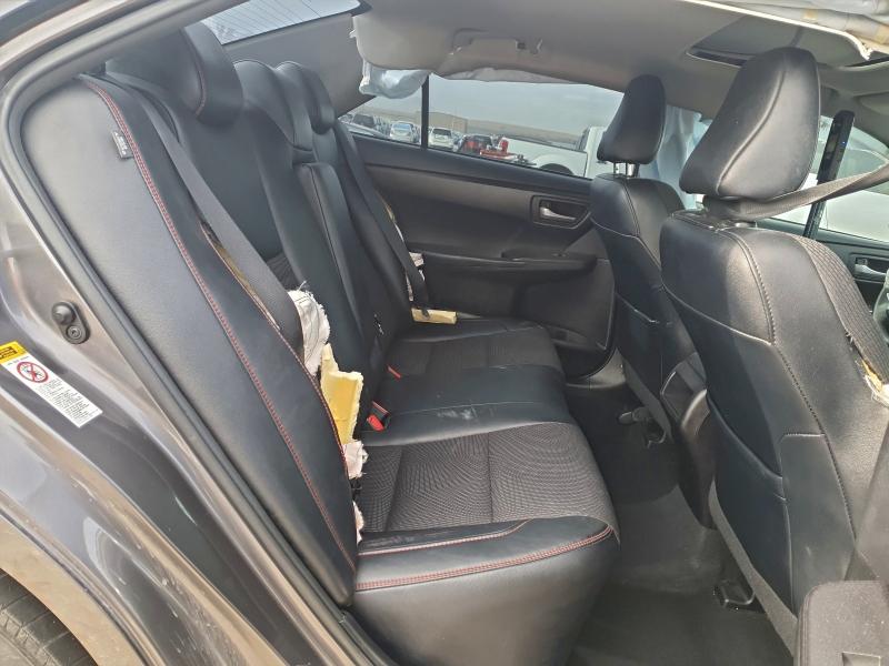 Фото 10 - TOYOTA CAMRY