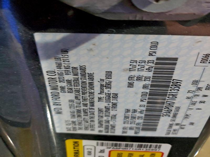 Фото 12 - FORD FUSION