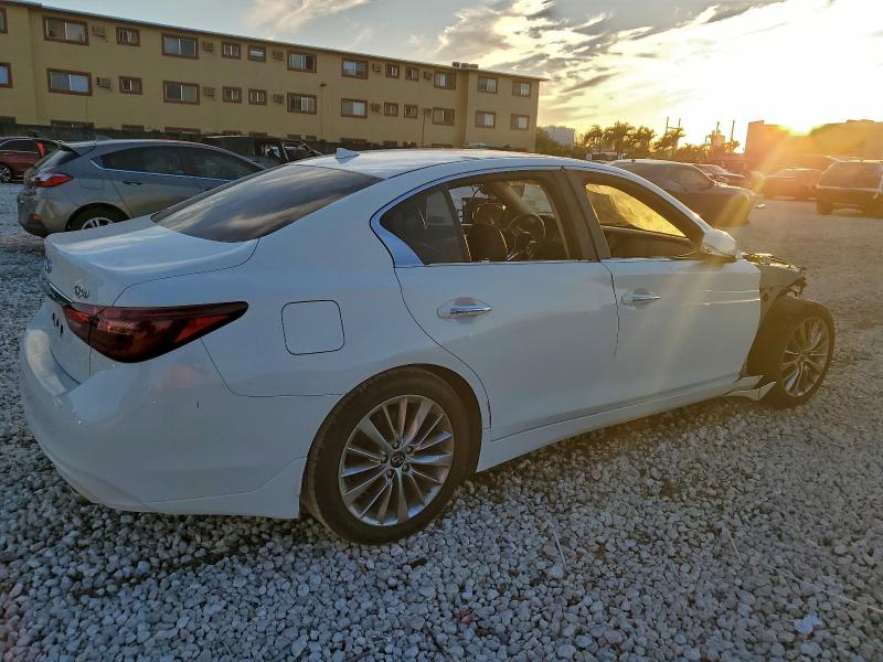 Фото 3 - INFINITI Q50