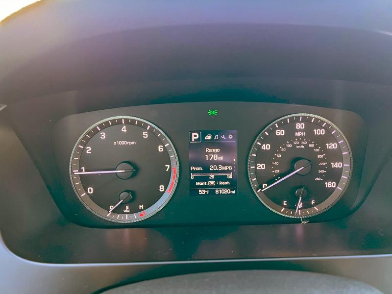 Фото 8 - HYUNDAI SONATA