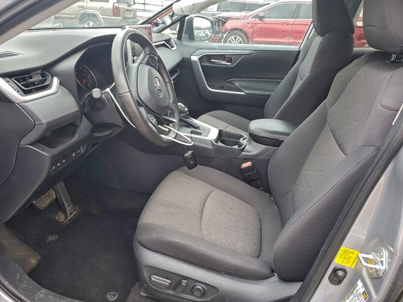 Фото 7 - TOYOTA RAV4