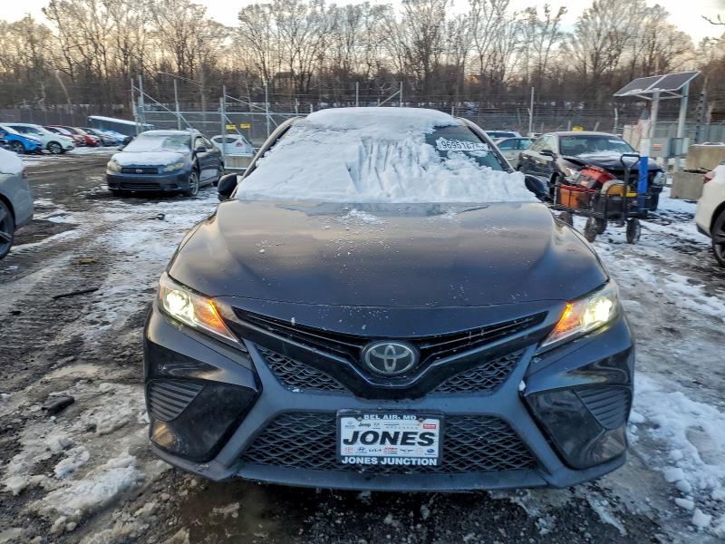 Фото 5 - TOYOTA CAMRY