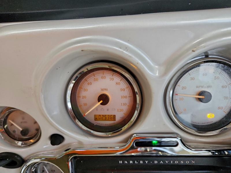 HARLEY-DAVIDSON FL 2009