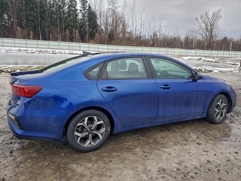 Фото 3 - KIA FORTE