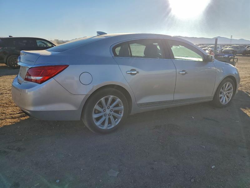 Фото 3 - BUICK LACROSSE