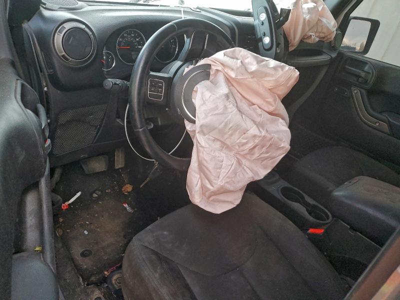 Фото 8 - JEEP WRANGLER