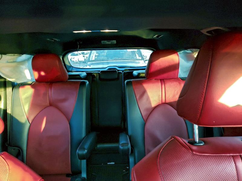 Фото 10 - TOYOTA HIGHLANDER