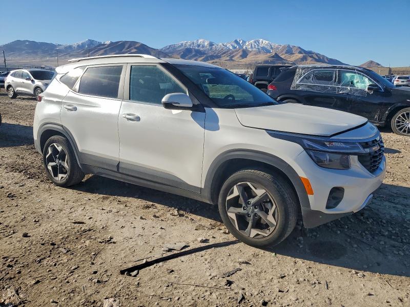 Фото 4 - KIA SELTOS