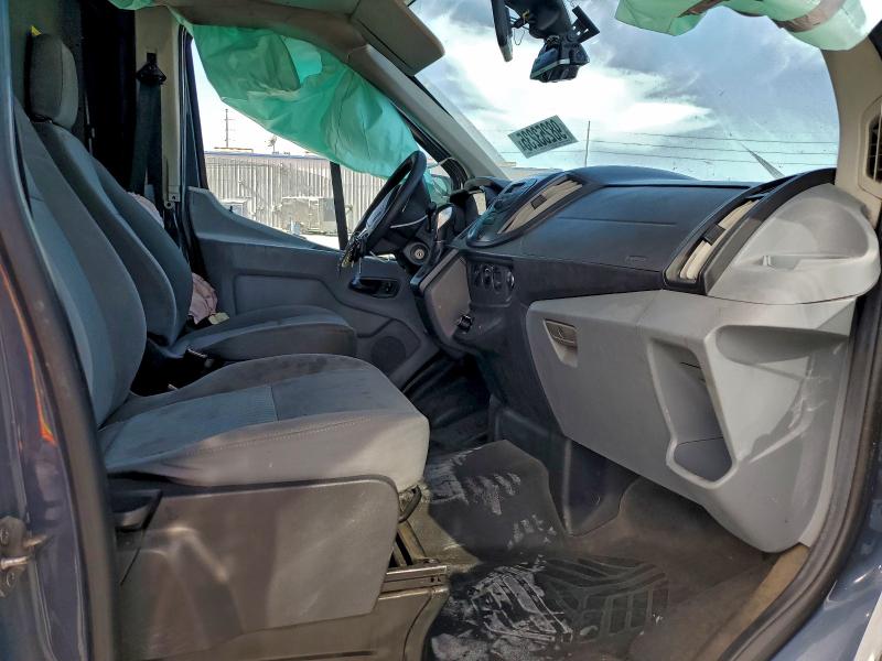 Фото 10 - FORD TRANSIT