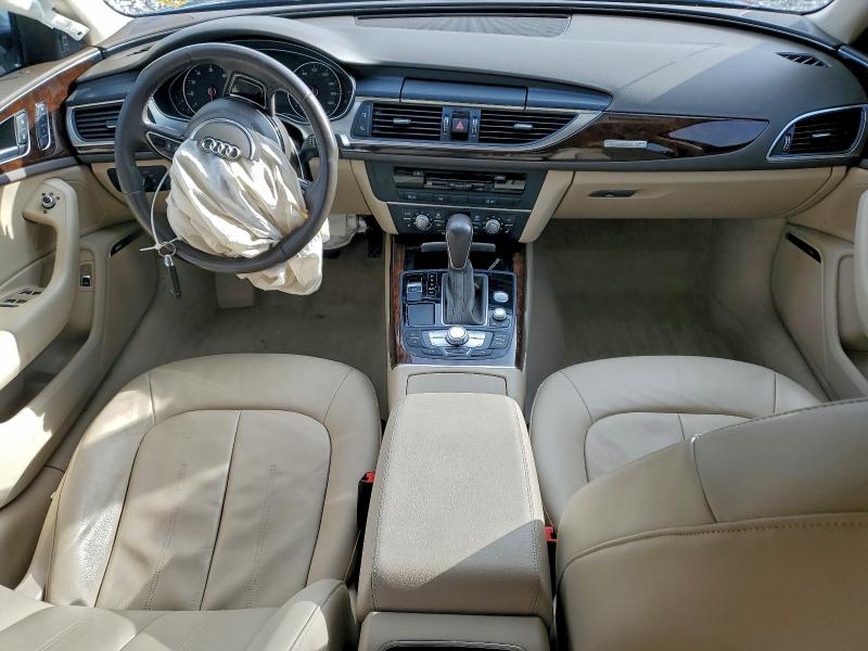 Фото 8 - AUDI A6