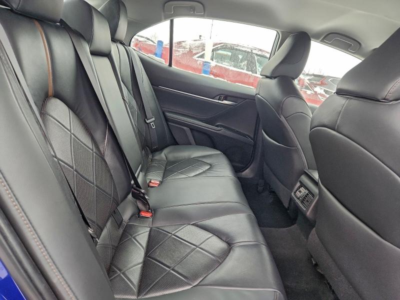 Фото 10 - TOYOTA CAMRY