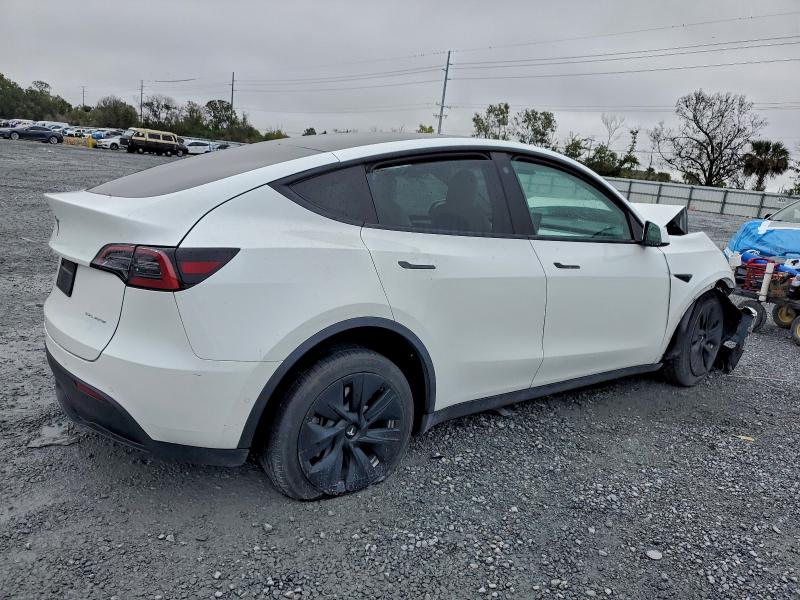 Фото 3 - TESLA MODEL Y