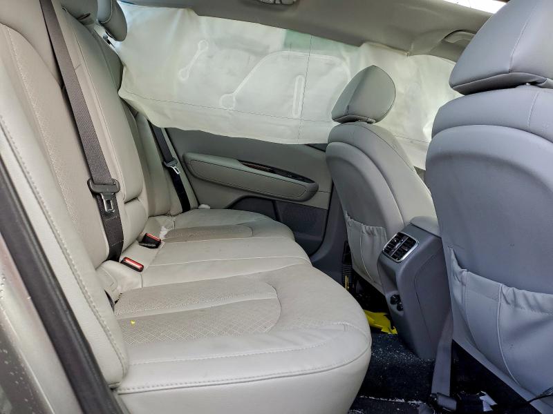 Фото 10 - KIA OPTIMA