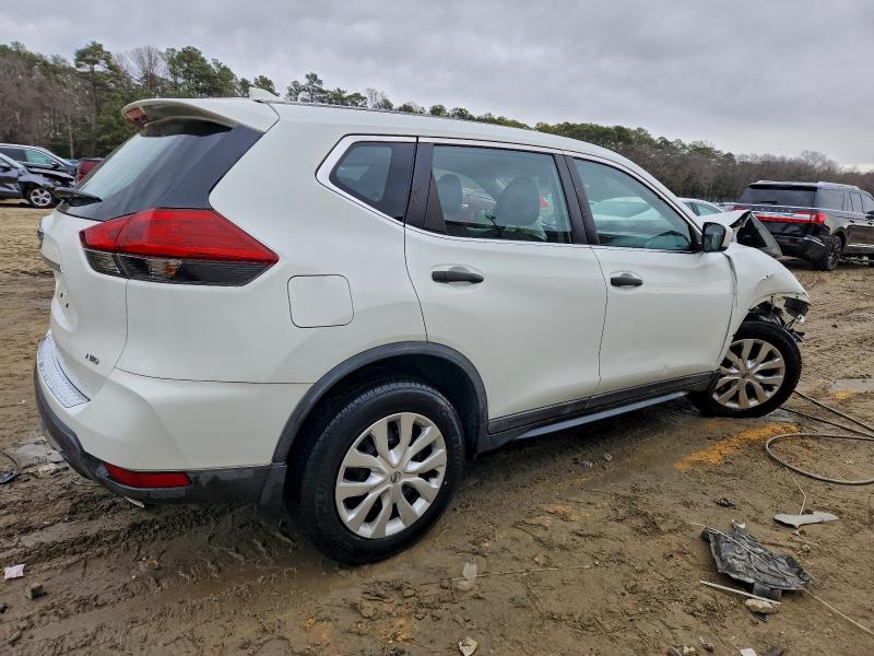 Фото 3 - NISSAN ROGUE