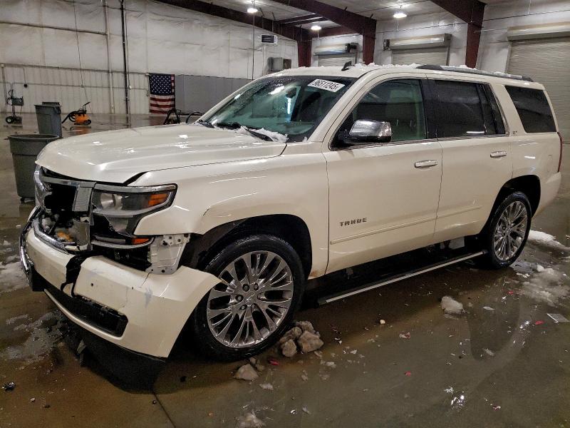 Фото 1 - CHEVROLET TAHOE