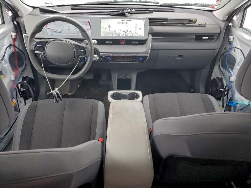 Фото 8 - HYUNDAI IONIQ