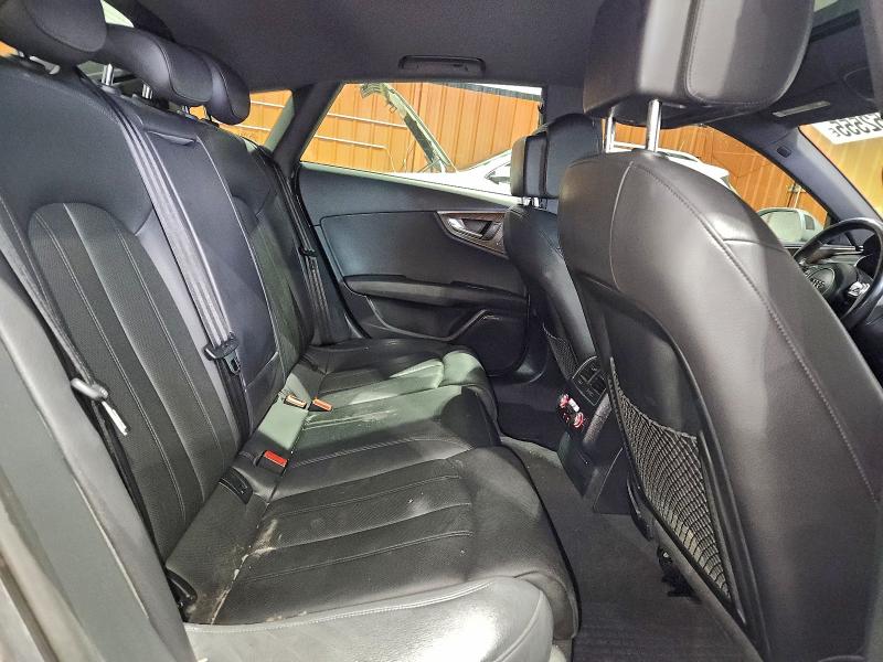 Фото 10 - AUDI A7