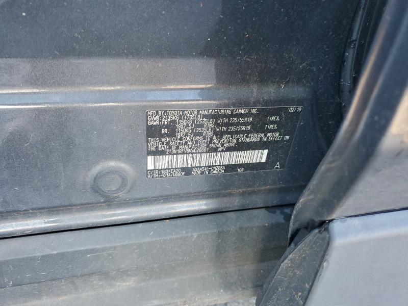 Фото 13 - TOYOTA RAV4