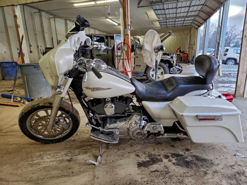 HARLEY-DAVIDSON FL 2009