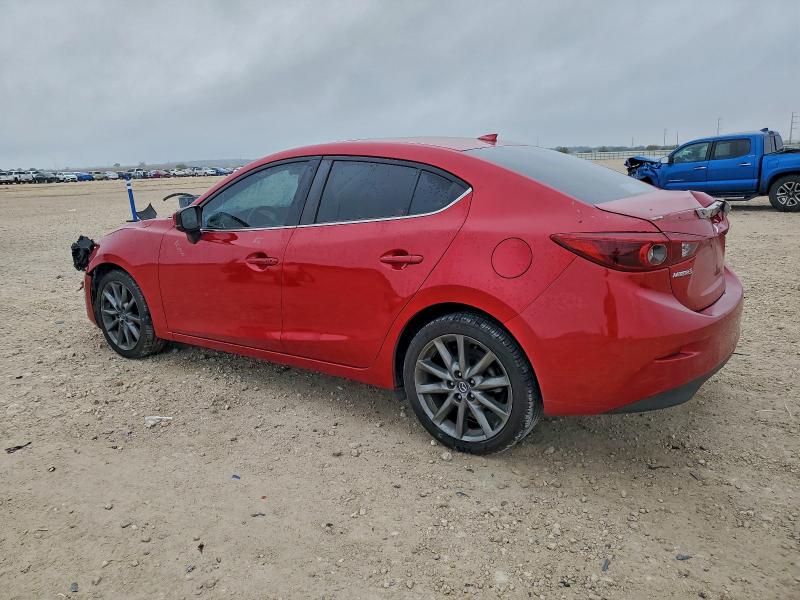 Фото 2 - MAZDA 3