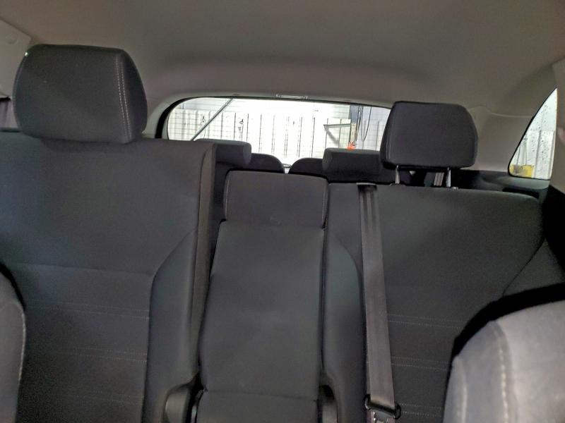 Фото 10 - KIA SORENTO