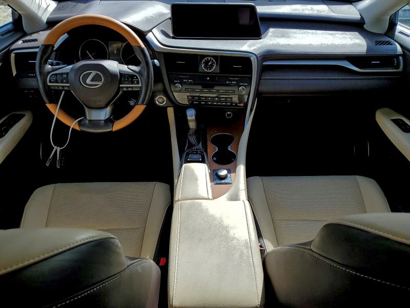 Фото 8 - LEXUS RX350