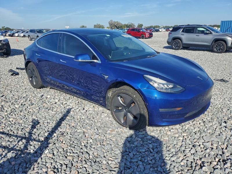 Фото 4 - TESLA MODEL 3
