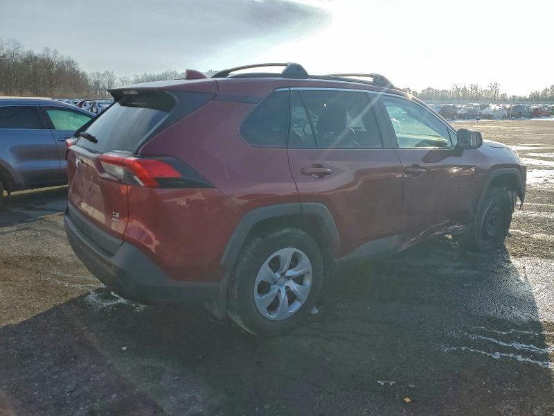 Фото 3 - TOYOTA RAV4