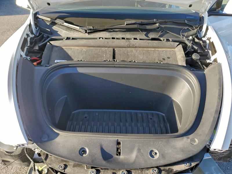 Фото 11 - TESLA MODEL Y