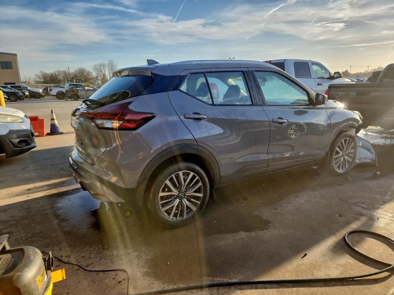 Фото 3 - NISSAN KICKS