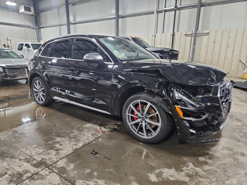 Фото 4 - AUDI SQ5