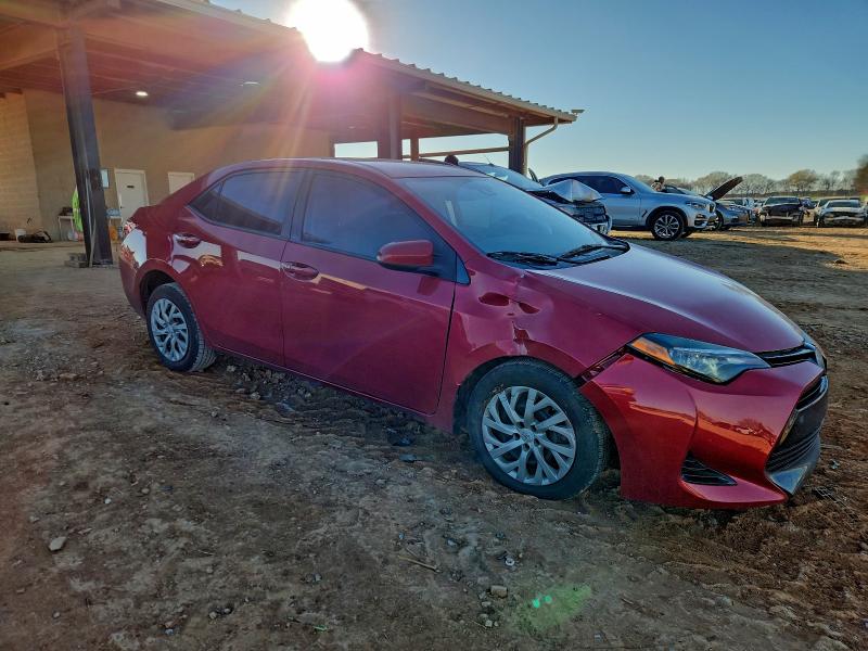 Фото 4 - TOYOTA COROLLA