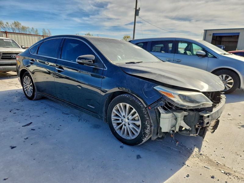 Фото 4 - TOYOTA AVALON