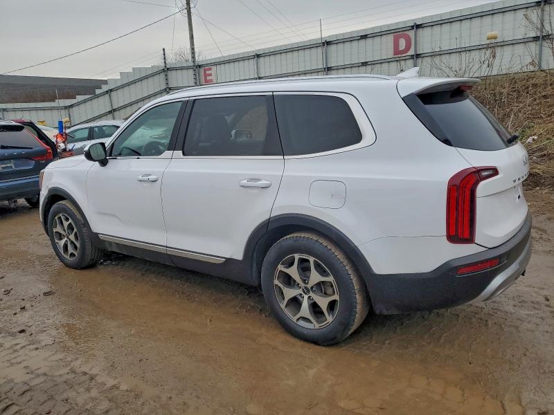 Фото 2 - KIA TELLURIDE