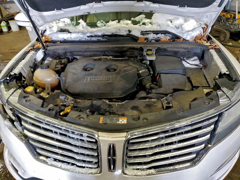 Фото 12 - LINCOLN MKC