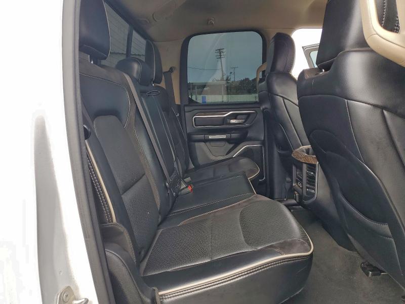 Фото 10 - RAM 1500