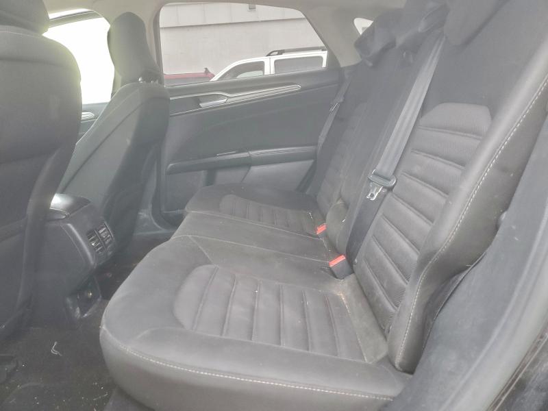 Фото 10 - FORD FUSION