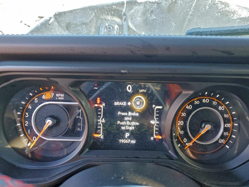 Фото 9 - JEEP WRANGLER