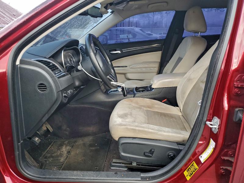 Фото 7 - CHRYSLER 300