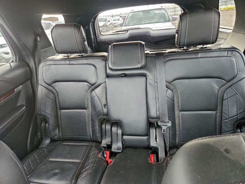 Фото 10 - FORD EXPLORER